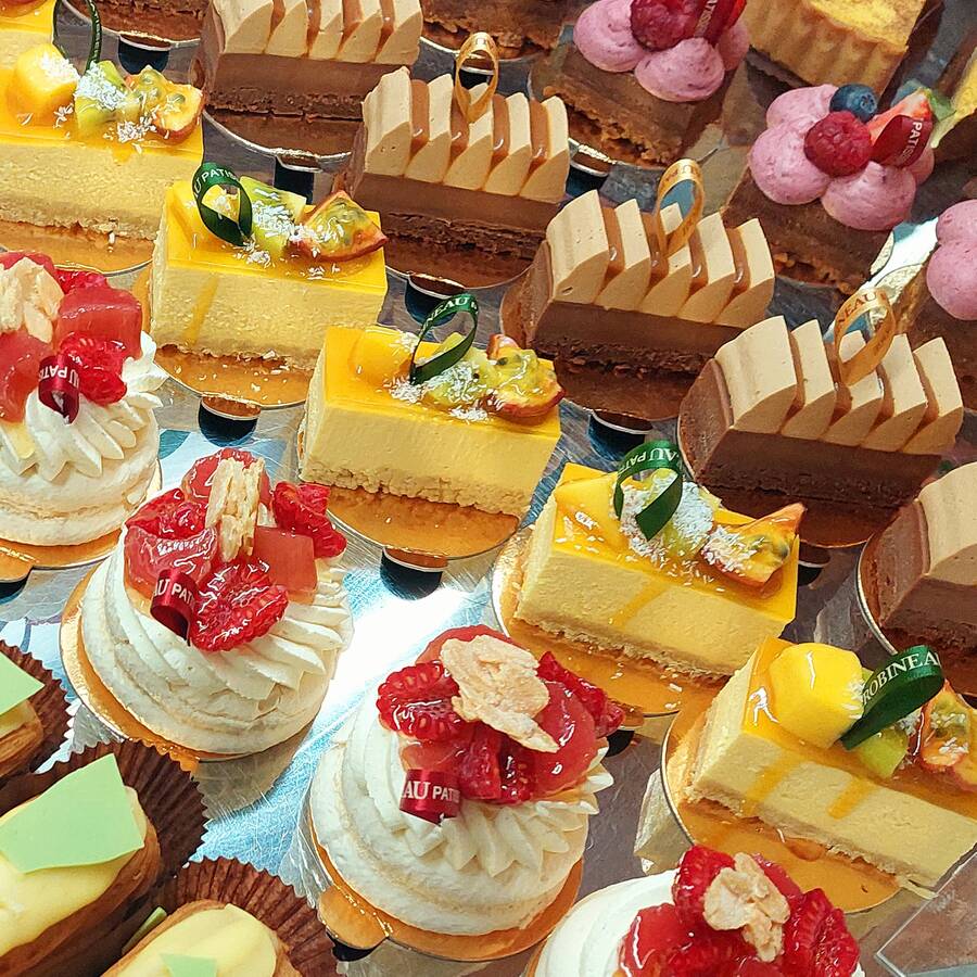 Patisserie & Cakes