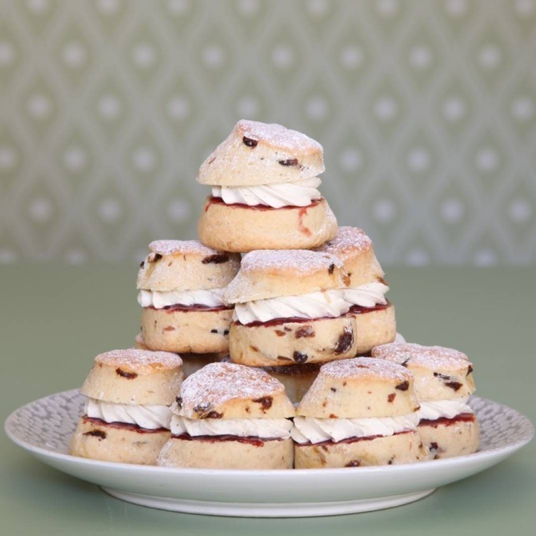 15 Afternoon Tea Sized Cream Scones Platter