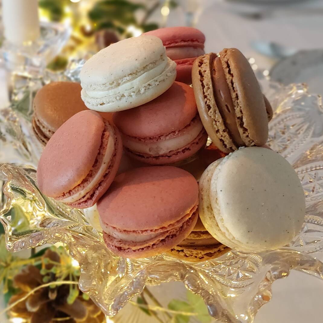 Mixed Berry Parisian Macaroon