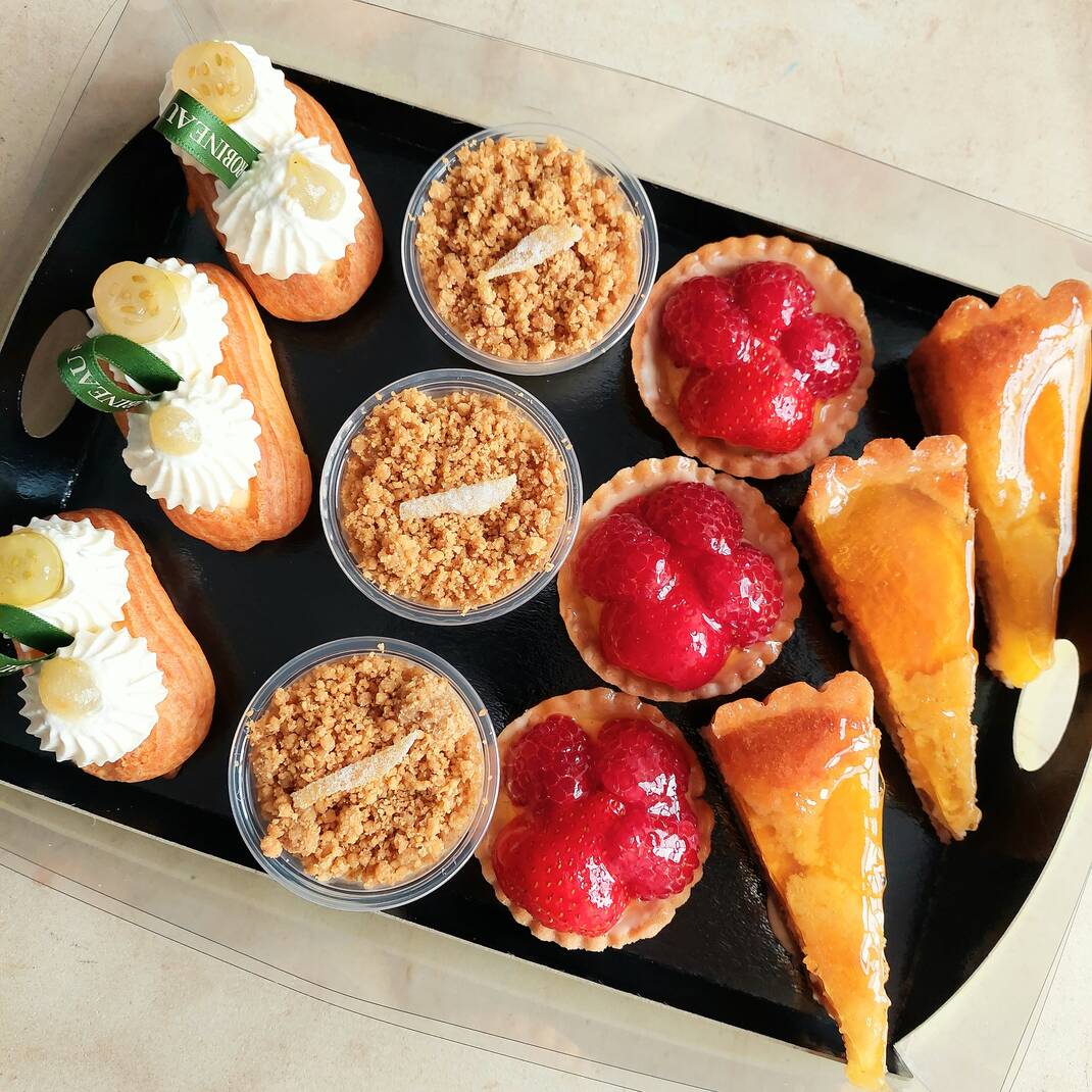 12 Piece Mini French Patisserie Tray