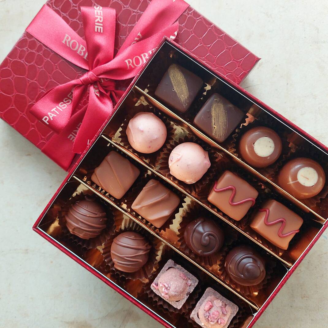 16 Chocolate Selection Box