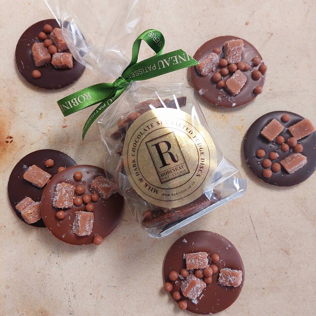 Dark & Milk Chocolate Sea Salted Caramel Fudge Discs