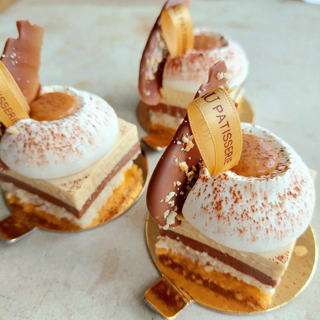 Almond Chocolate Caramel Delice