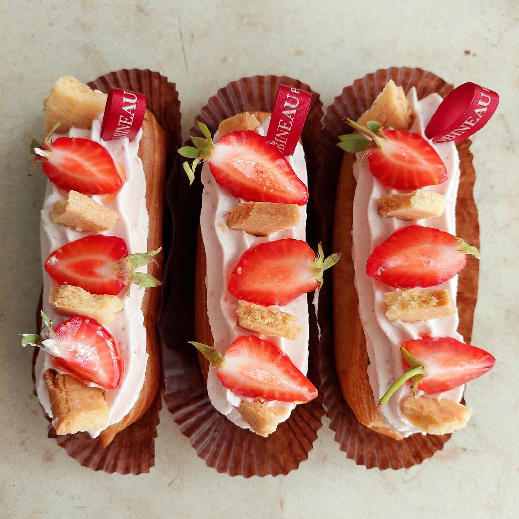 Individual Strawberry & Vanilla Eclair