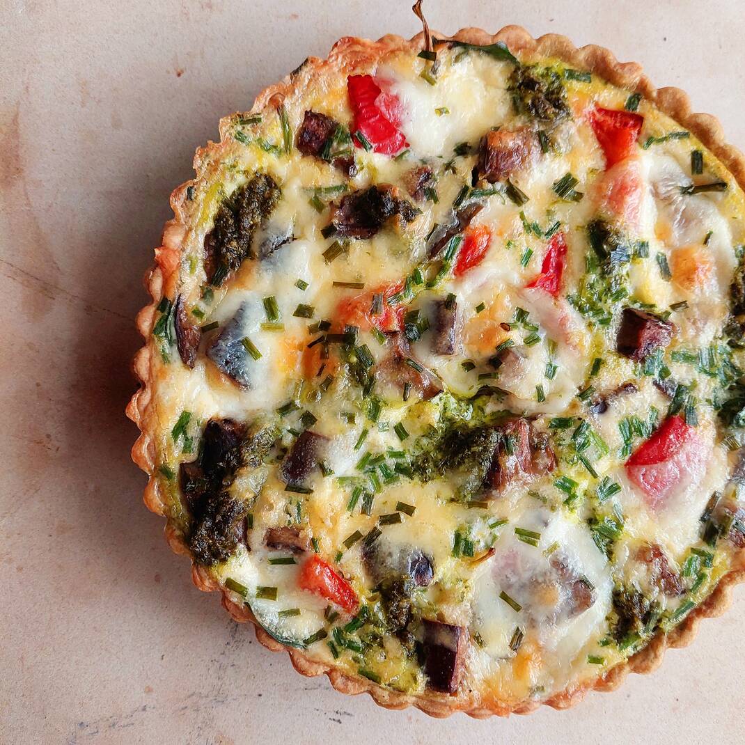 Frozen Roasted Peppers, Tomato Salsa & Feta Quiche (Small)